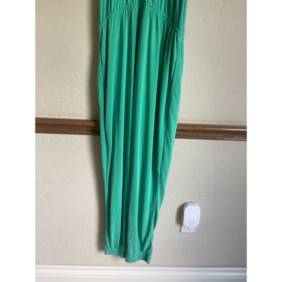 Sweaty Betty Open Back Racer Halter Yoga Jumpsuit MSRP $148 Lime Gello Green Siz - Picture 10 of 11